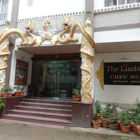 The Lindsay Cheu Den Hotell Gangtok Exteriör bild